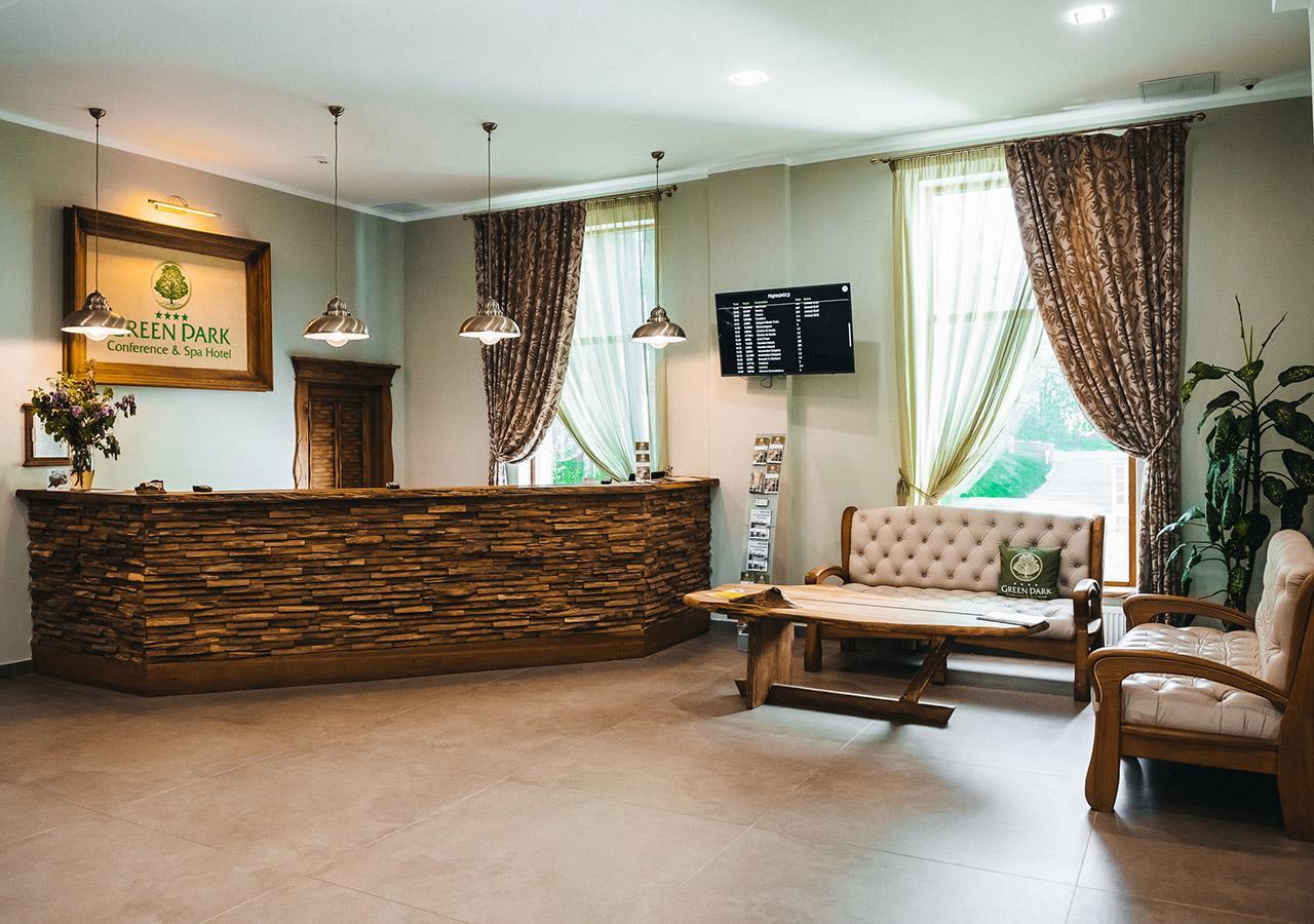 Green Park Hotel Airport Minsk 锡利奇 外观 照片