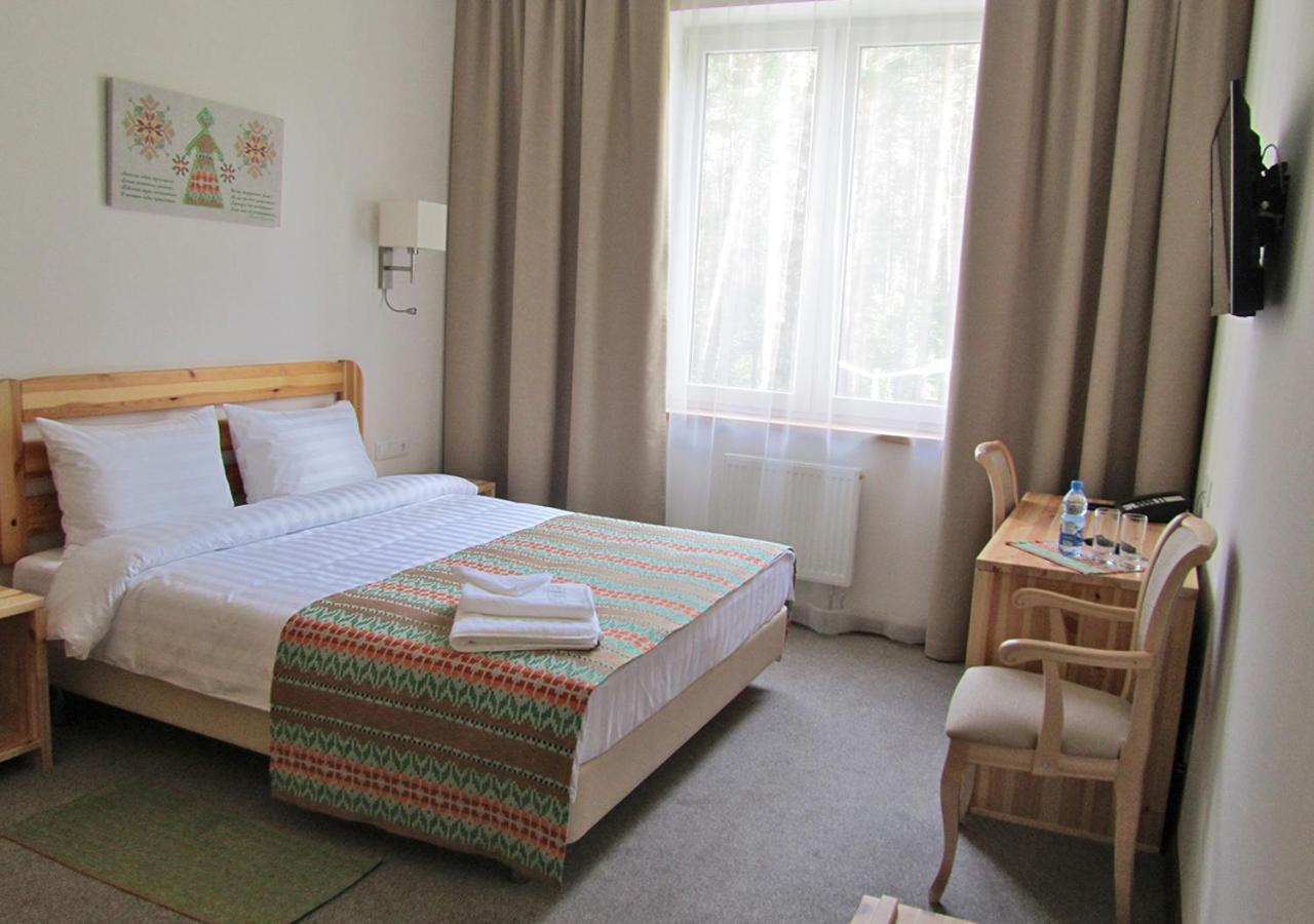 Green Park Hotel Airport Minsk 锡利奇 外观 照片