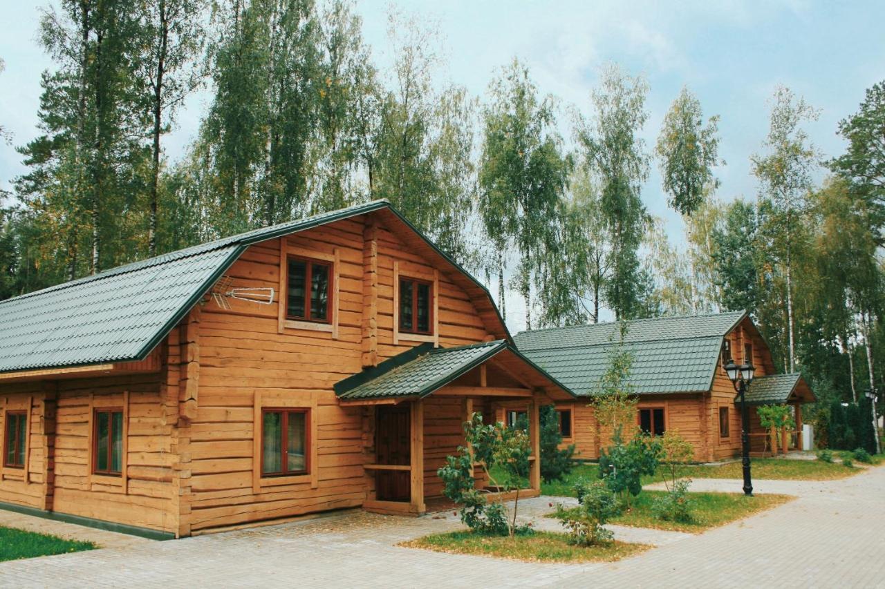 Green Park Hotel Airport Minsk 锡利奇 外观 照片